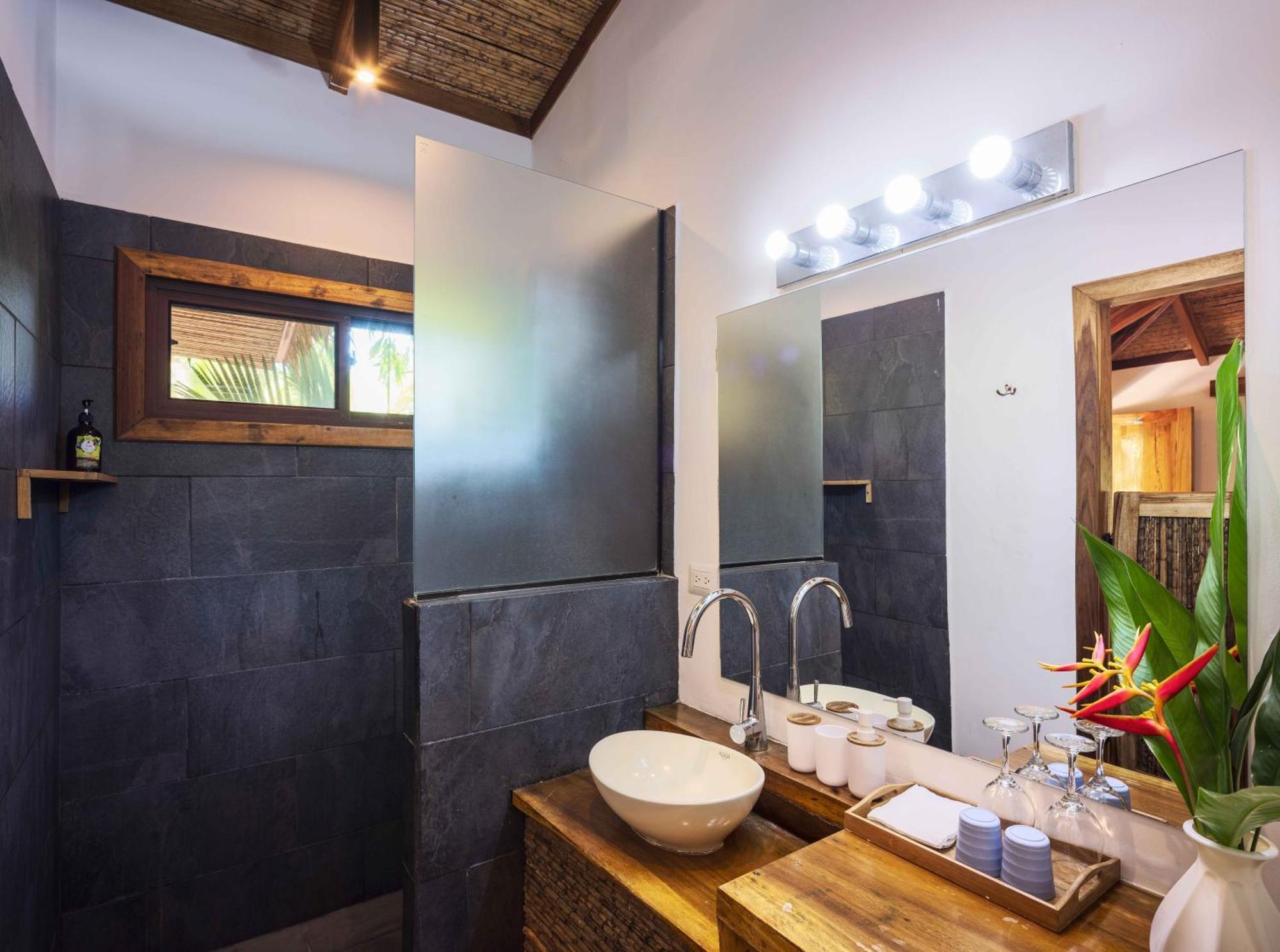 Black Bamboo Puerto Viejo de Talamanca 외부 사진